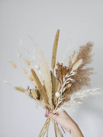 Dried Neutral Bouquet